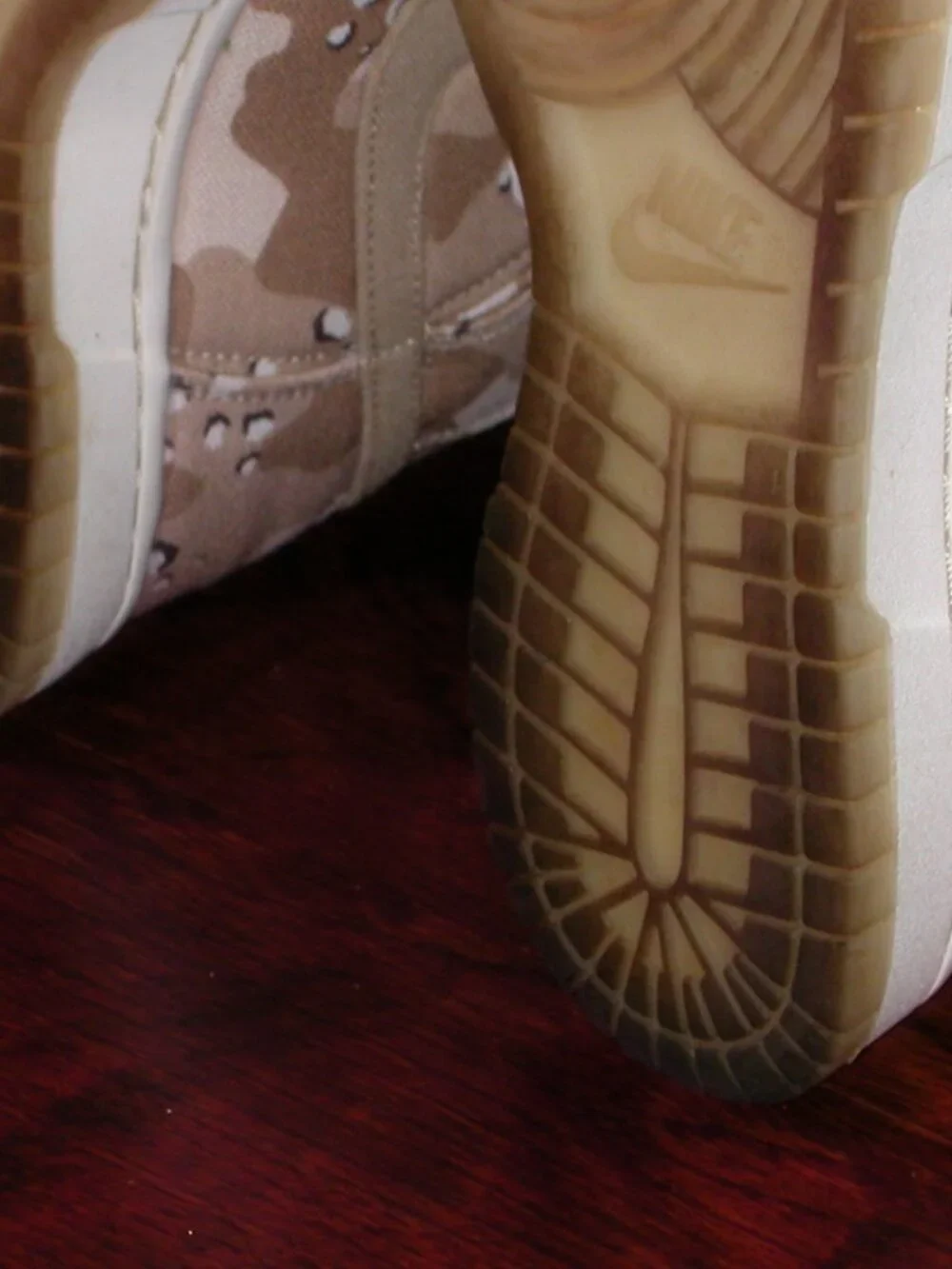 Nike Women's Dunk High 'Desert Camo' Sneakers Size 7.5